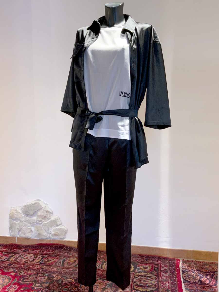 Look-11-02